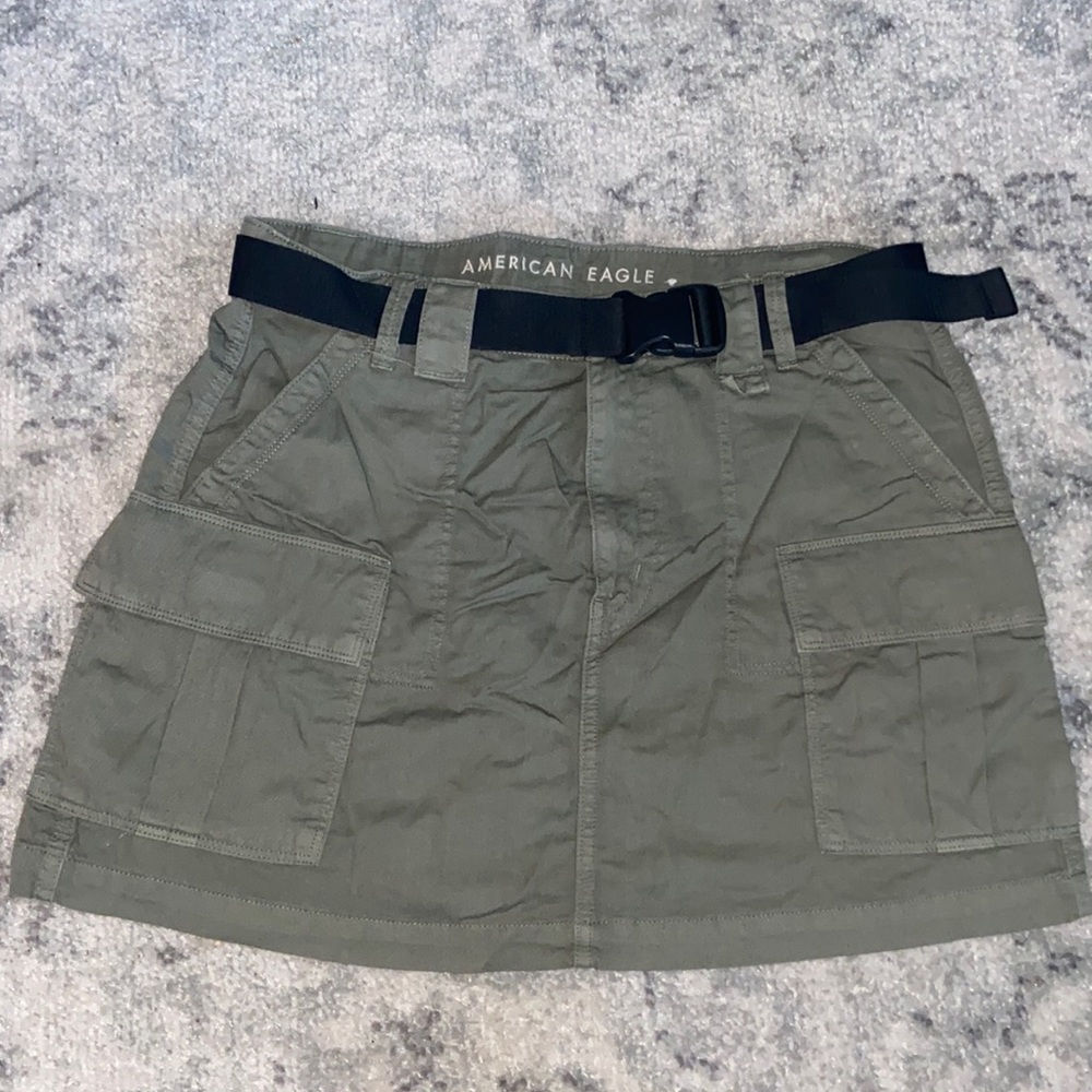 American eagle hi rise A line skirt cargo pocket utility
belt mini